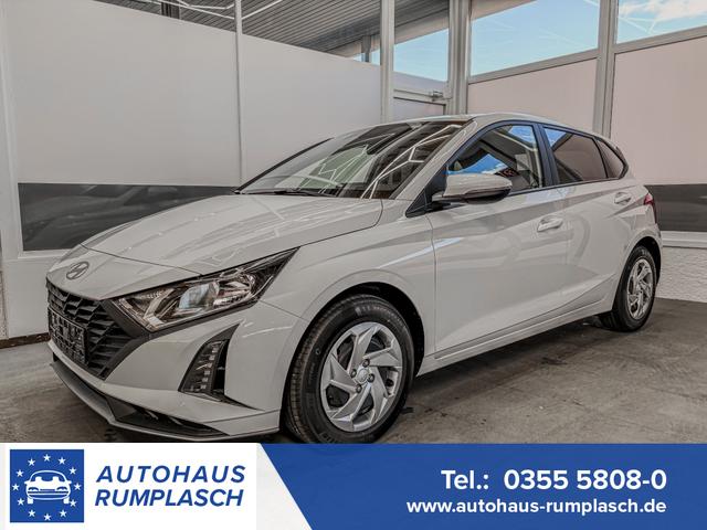 Hyundai i20 - COMFORT FL NAVI RFK TEMPOMAT