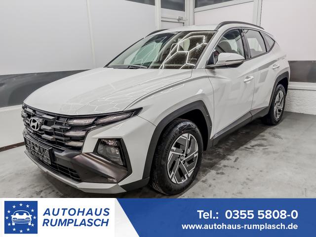 Hyundai TUCSON - STYLE AUT KLIMAAUTOMATIK TOTWINKEL NAVI SHZ RFK PDC