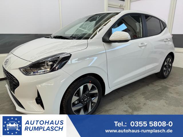 Hyundai i10 - PREMIUM AUT SHZ KLIMAAUTOMATIK AMBIENTE ALU RFK PDC NAVI