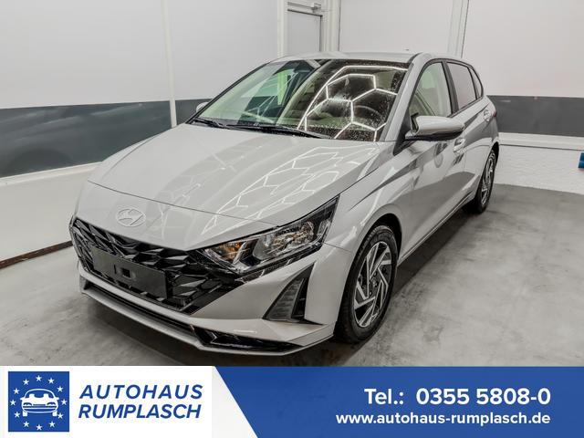 Hyundai i20 - COMFORT DCT NAVI SHZ RFK ALU PDC