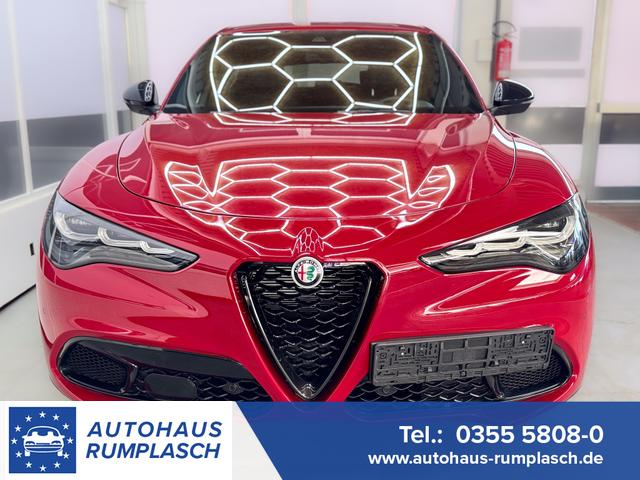 Alfa Romeo Stelvio - SPRINT 2.2 Multijet AUT AWD NAVI ACC KEYLESS RFK