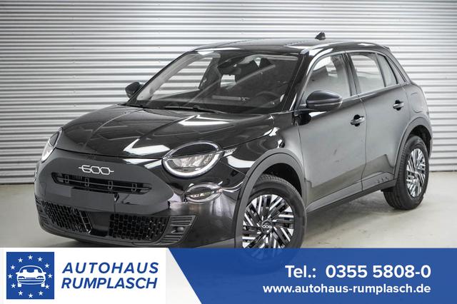 Fiat 600 - 1,2 MHEV DCT 48V - LAGER