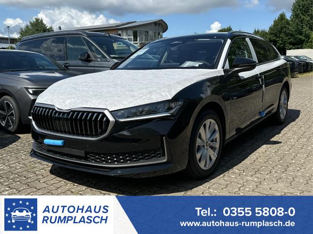 Skoda Superb Combi - Selection DSG+4WD+AHK+NAVI+EL. HECKKL.+SHZ V+H