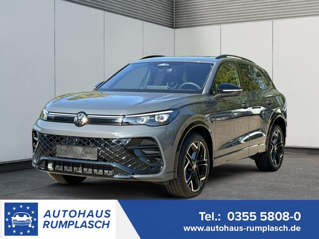 Volkswagen Tiguan - R-Line Edition 4x4 AHK+MATRIX+15" NAVI+PANO+HuD+20" ALU+eHK