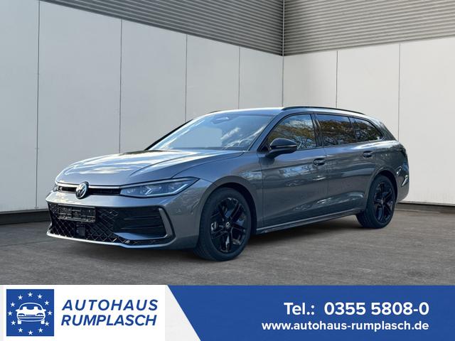 Volkswagen Passat Variant - R-Line 4WD+DSG+AHK+NAVI+HEAD-UP+MATRIX+ACC+BLACK