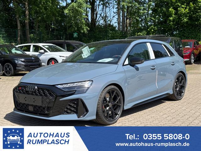 Audi RS3 Sportback - PANO+SONOS+MATRIX+eHK+360KAM+SHZ+KLIMA+DESIGNPAKET ROT