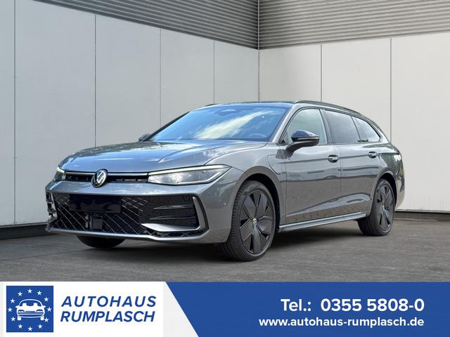 Volkswagen Passat Variant - R-Line Edition Plus LEDER+PANO+AHK+MATRIX+eHK+360 KAM+NAVI+HUD