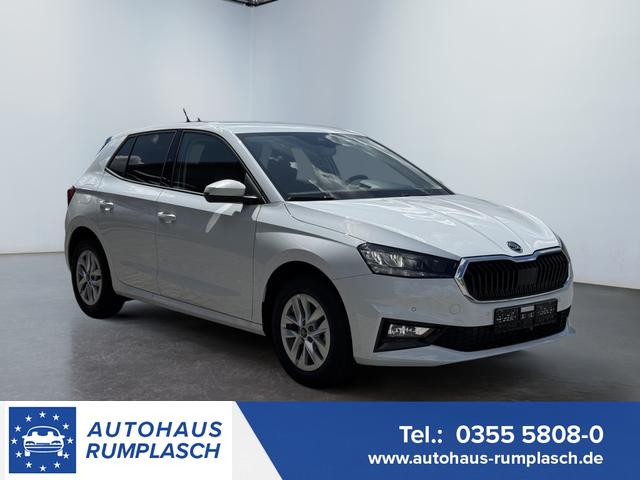 Skoda Fabia - Drive Plus 1.0 TSI DSG 2ZKlim Kam ACC 2xPDC LED SmLi SHZ Spha