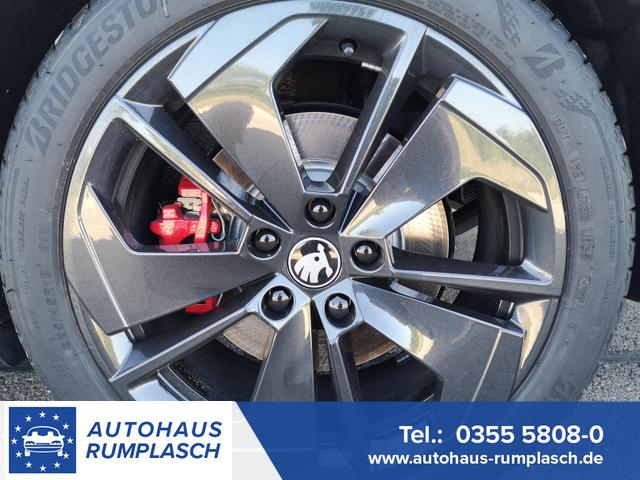 Skoda Octavia Combi - 2.0 TSI 195 kW RS Kombi ABT 2.0TSI Pano Matrix Area AHK Sound GV5
