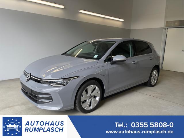 Volkswagen Golf - Style eHybrid IQ.Light+Navi+Travel Assist