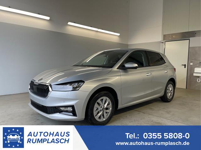 Skoda Fabia - Selection 115PS DSG Alu+AHK+Kessy+Kamera+GV5+Sitzheiz