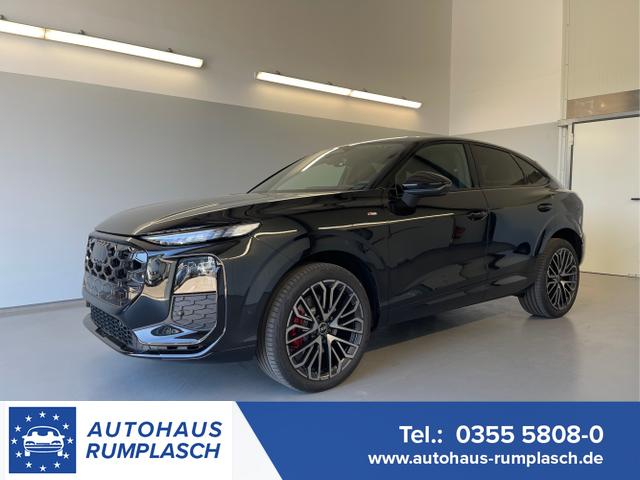 Audi Q3 - Sportback NEU TFSI 265 PS quattro S line Pano+TechPro+Matrix+AHK+HUD+Alu20+KlimaPlus+DCC+SONOS