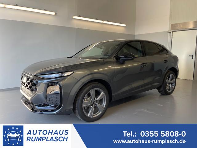 Audi Q3 - Sportback NEU TFSI quattro S line Tech+AHK+Alu19+LEDplus+KlimaPlus+ExtSchwarz