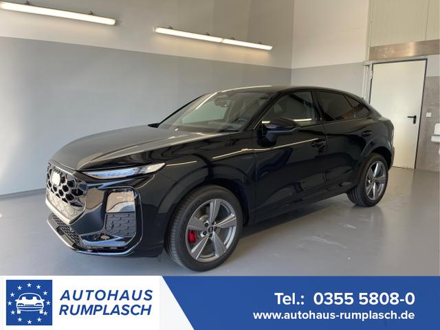 Audi Q3 - Sportback NEU TFSI quattro S line TechPro+HUD+Matrix+AHK+Alu19+KlimaPlus+ExtSchwarz+DCC
