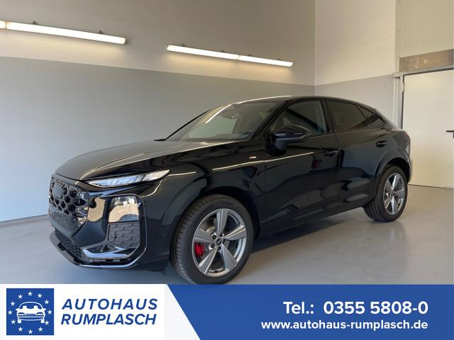 Audi Q3 - Sportback NEU TFSI quattro S line TechPro+Matrix+AHK+Alu19+KlimaPlus+ExtSchwarz+DCC