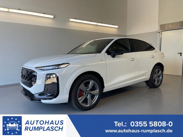 Audi Q3 - Sportback NEU TFSI quattro S line TechPro+Matrix+AHK+Alu19+KlimaPlus+ExtSchwarz+DCC