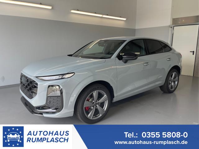 Audi Q3 - Sportback NEU TFSI quattro S line TechPro+Matrix+AHK+Alu19+KlimaPlus+ExtSchwarz+DCC