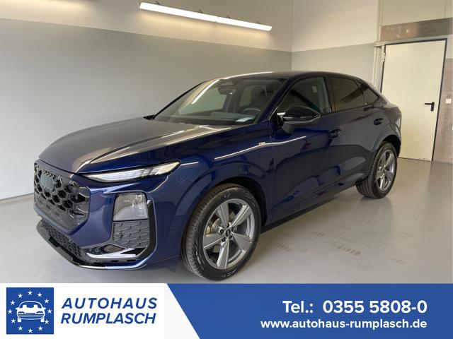 Audi Q3 - Sportback NEU TFSI quattro S line Tech+AHK+Alu19+LEDplus+KlimaPlus+ExtSchwarz