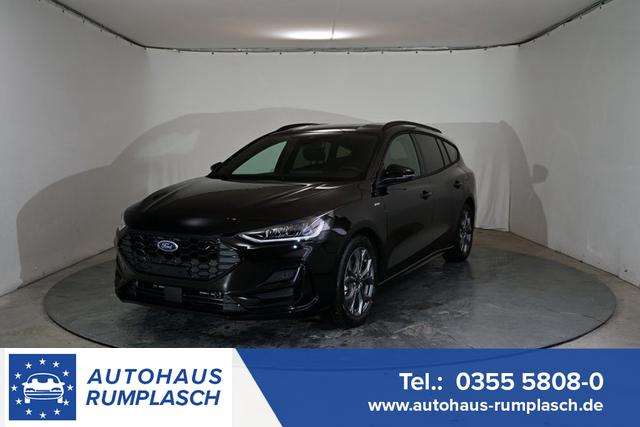 Ford Focus Turnier - ST-Line X 1.0 EcoBoost Hybrid 7-Gang-Automatik