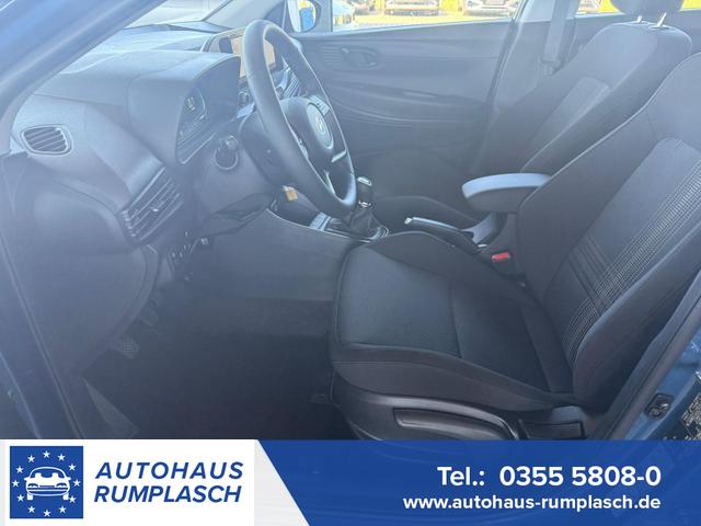 Hyundai BAYON - 1,2 MPI Wave 5MT + Sitz & Lenkr. Heiz / Navi PDC m.Kamera Tempom./ALU 16