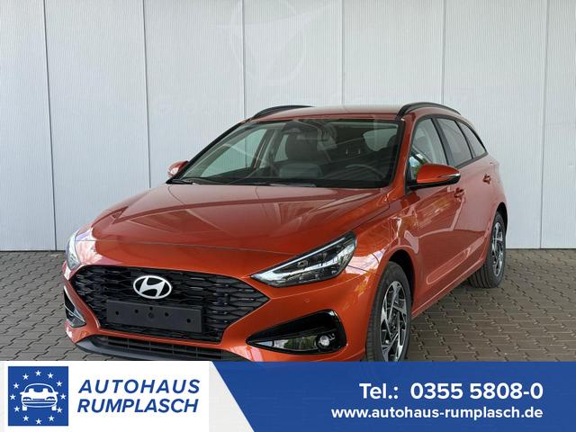 Hyundai i30 Kombi - Comfort+1.5 GDI 6MT / Navi PDC V.&H. Kamera LED Carplay Sitz & Lenkr.Heiz.