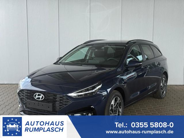 Hyundai i30 Kombi - Comfort+1.5 GDI 6MT / Navi PDC V.&H. Kamera LED Carplay Sitz & Lenkr.Heiz.