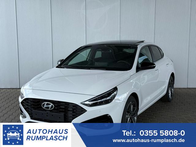Hyundai i30 Fastback - - PD GO Plus 1.5 TGDI DCT 48V / Panodach ACC Sitz & Lenkr.Heiz./ LED Keyless Alu17