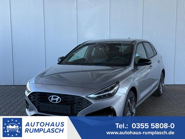 Hyundai i30 - GO Plus 1.5 DPI 96 PS 6 MT / PDC V & H.m. Kamera Navi LED Sitz Lenkr.Heiz./ Alu17 Privacy
