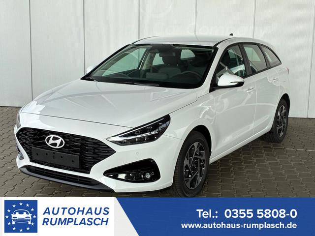 Hyundai i30 Kombi - Comfort 1.5 GDi / LED Navi PDC V&H + Kamera Tempomat Carplay Alu 16"