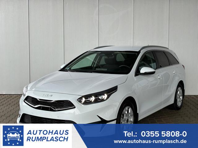 Kia Ceed Sportswagon - Comfort 1.5 DCT / Sitz + Lenkradheizung Tempomat Navi LED Rückfahrkamera Alu 16"