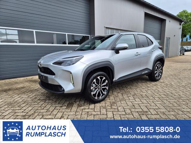 Toyota Yaris Cross - 1.5VVT-iE 130PS Automatik Teamplayer Klimaautomatik Sitzheizung Lenkradheizung PDC v+h Rückf.Kamera 17-LM abged.Scheiben 2xKeyless DAB+ Bluetooth Touchscreen Apple CarPlay Android Auto