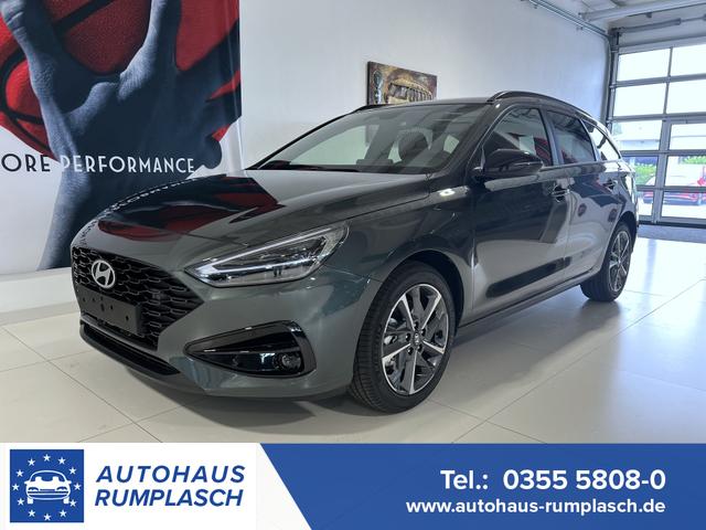 Hyundai i30 - GO+ 1.0 T-GDi 73 kW (100 PS) 2-Zonen-Klimaautomatik, Lenkradheizung, Sitzheizung, Navigationssystem, DAB, Apple CarPlay, Android Auto, LED-Abblendlicht, Lichtsensor, Einparkhilfe vorne und hinten, Rückfahrkamera, 17 Zoll Leichtmetallfelgen, uvm.