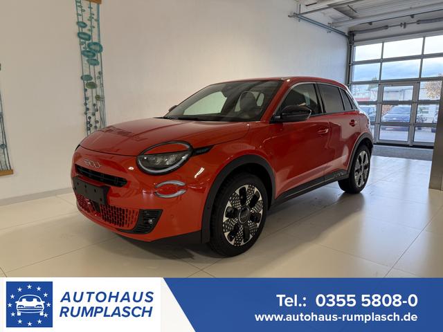 Fiat 600 - La Prima Hybrid 1.2 T3 107 kW (145 PS) DCT Klimaautomatik, Massagesitz, Sitzheizung, elektrisch verstellbarer Fahrersitz, Radio, DAB, Apple CarPlay, Android Auto, Navigationssystem, 18 Zoll Leichtmetallfelgen, uvm.