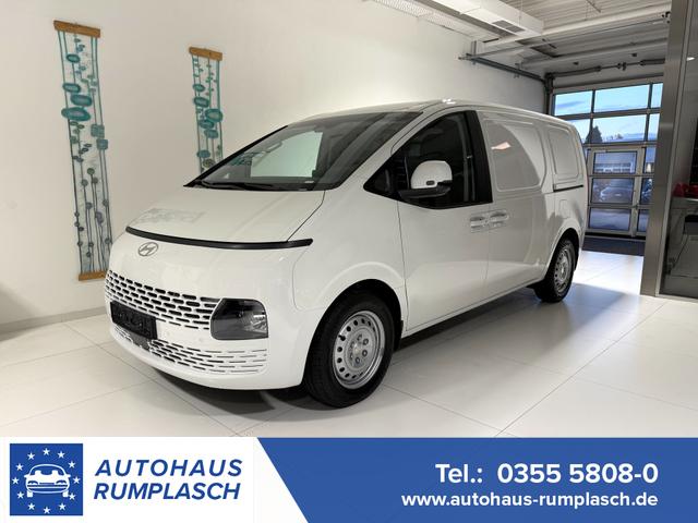 Hyundai Staria - Kastenwagen 1.6 T-GDi HEV 165 kW (224 PS) Sitz-Paket, Lenkradheizung, Sitzheizung, Klimaautomatik, DAB, Navigationssystem, Android Auto, Apple CarPlay, Einparkhilfe vorne und hinten, Rückfahrkamera, 17 Zoll Stahlfelgen, Reserverad, uvm.