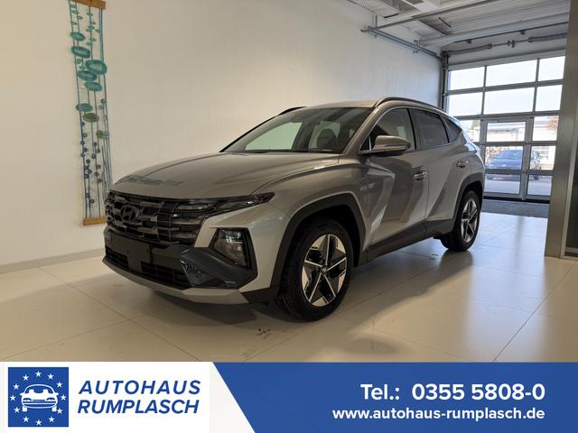 Hyundai TUCSON - GO+ 1.6 T-GDI 2WD DCT 110 kW (150 PS) 2-Zonen-Klimaautomatik, Sitzheizung, Lenkradheizung, Navigationssystem, DAB, Android Auto, Apple CarPlay, R&uuml;ckfahrkamera, Einparkhilfe vorne und hinten, 18 Zoll Leichtmetallfelgen, uvm.