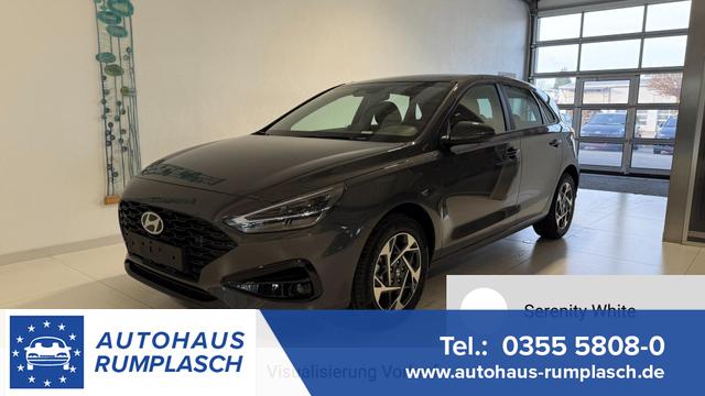 Hyundai i30 - GO 1.5 DPI 71 kW (97 PS) Radio, DAB, Android Auto, Apple CarPlay, Navigationssystem, Bluetooth, Klimaanlage, Lenkradheizung, Sitzheizung, R&uuml;ckfahrkamera, Einparkhilfe vorne und hinten, 16 Zoll Leichtmetallfelgen, uvm.