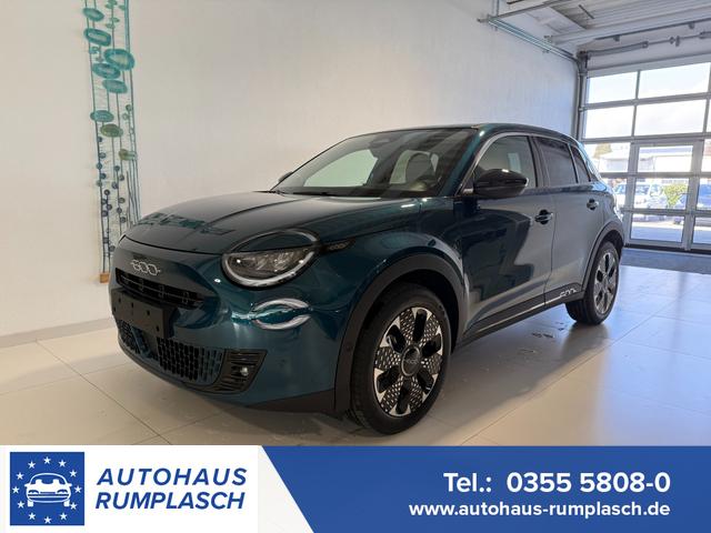 Fiat 600 - La Prima Hybrid 1.2 T3 107 kW (145 PS) DCT Klimaautomatik, Massagesitz, Sitzheizung, elektrisch verstellbarer Fahrersitz, Radio, DAB, Apple CarPlay, Android Auto, Navigationssystem, 18 Zoll Leichtmetallfelgen, uvm.