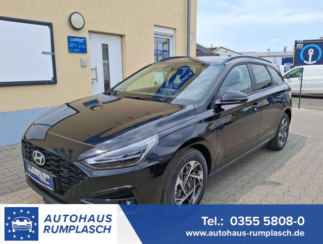 Hyundai i30 - Comfort Klima Tempomat PDC v+h