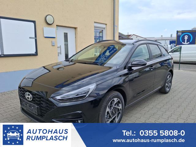 Hyundai i30 - Family Facelift Navi Kamera SHZ Tempomat PDC v+h
