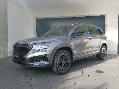 360° Außenansicht Skoda Karoq      Sportline 1.5 TSI 150 PS 7-Gang-DSG 5 Jahre Garantie, AHK, Navi, ACC, LED, Klima, Rückkamera, Android Auto, Apple CarPlay  