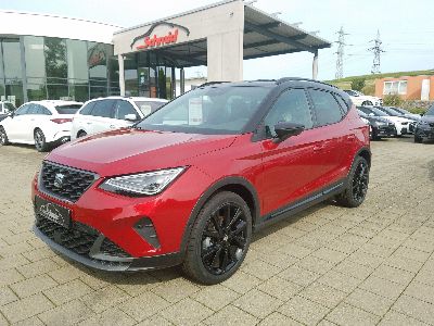 360° Außenansicht Seat Arona      FR Black Edition 1.0 TSI 85 kw 7- Gang Fahrassistenz-Paket, Navi, LED, Klima,Winterpak., Android Auto, Apple CarPlay  