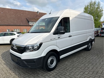 360° Außenansicht MAN TGE Kastenwagen      3.140 2.0 TDI HD MR 4x4 L3H3 / Sperre  