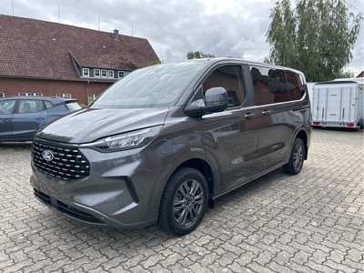 Ford Tourneo Custom L1 2.0 EcoBlue 320 Titanium / AHK 