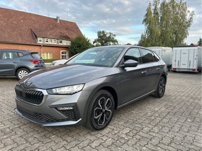 360° Außenansicht Skoda Scala      Selection 1.0 TSI / Rückfahrkamera  