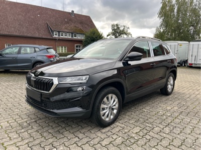 360° Außenansicht Skoda Karoq      Selection 2.0 TDI DSG 4x4 / 5 J. Garantie  