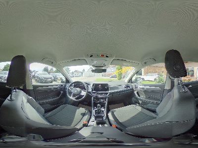 360° Innenansicht Volkswagen T-Roc      1.5 TSI DSG Style Edition IQ.Assistenz Matrix-LED Kamera Sitzh. 17Zoll SideAssist Klimaautom. TopAusst. MY2025  