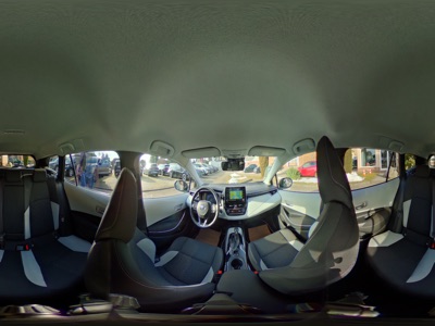 360° Innenansicht Toyota Corolla Touring Sports      2.0 Hybrid, Club 135kw Systemleistung TechnikPaket Navi Sitzh. SideAssist ParkAssist  