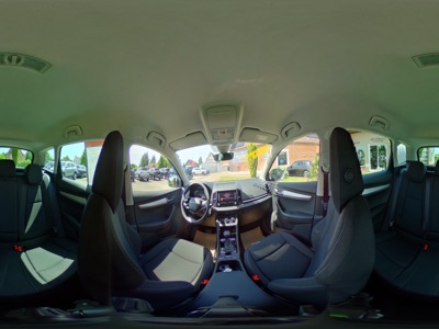 360° Innenansicht Skoda Karoq      Selection Plus 1.5 TSI DSG 150PS/110kW 2026 Park-Paket TravelAssist Sitzh. SideAssist 18Zoll Kamera Lenkr.hzb.  