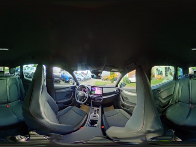 360° Innenansicht Cupra Leon      VZ 2.0TSI 333PS 4Drive DSG AZV Matrix IntelligentDrive Navi Sennheiser Garantie5Jahre 19ZollKupfer  