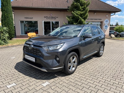 360° Außenansicht Toyota RAV4      2.5 VVT-i Hybrid, Team D 4x2 AZV Navi TechnikPaket el.Heckkl. SideAssist QuerAssist RCTA Sitzh. Garantie TopZustand  